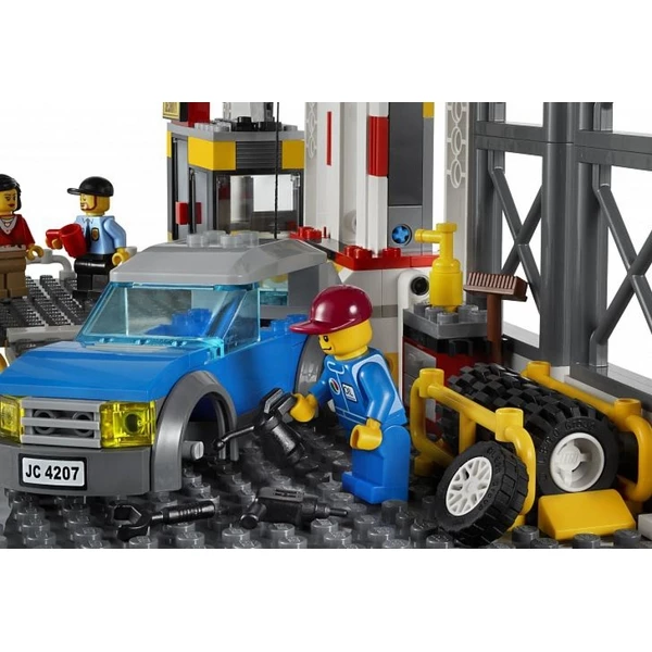 City 4207 Городской гараж (Фото 5)