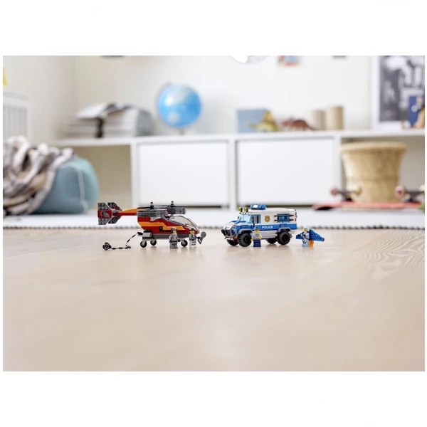 City 60209 Воздушная полиция: Кража бриллиантов (Фото 5)