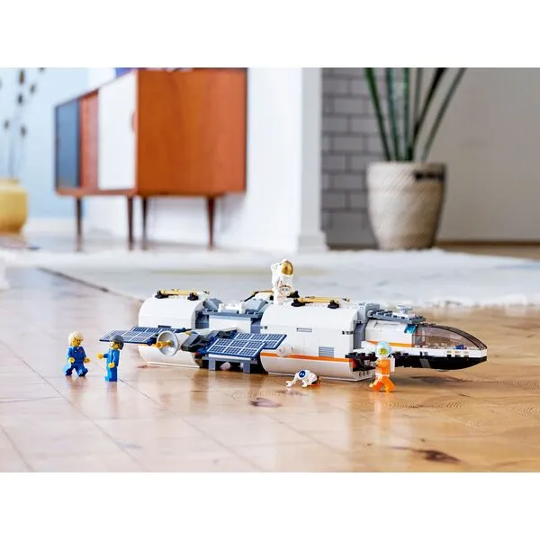 City 60227 Лунная космическая станция (Фото 4)