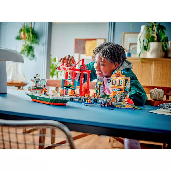 City 60422 Морской порт с грузовым судном (Фото 11)