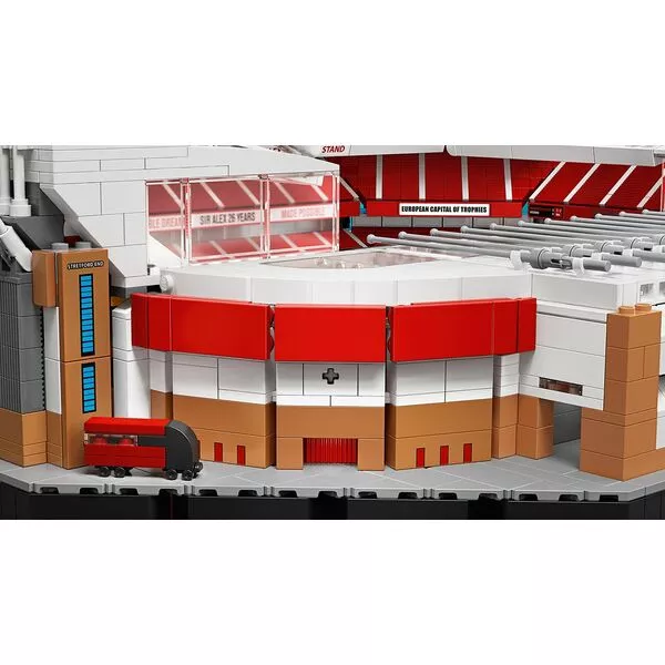 Creator 10272 Олд Траффорд - стадион «Манчестер Юнайтед» (Фото 14)