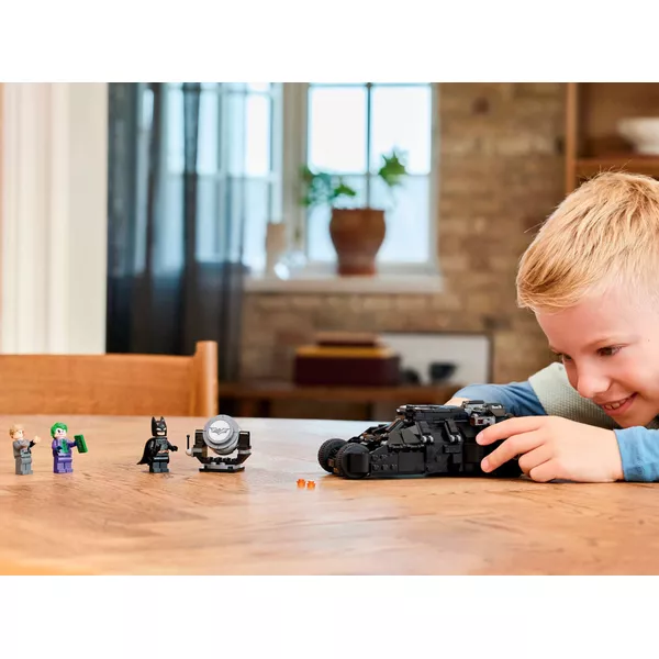 DC Comics Super Heroes 76303 Тумблер Бэтмена против Двуликого и Джокера (Фото 10)