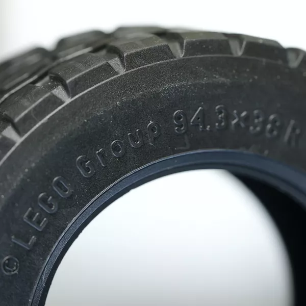 Детали 4610381-4 Шины Technic 94.3 x 38 R чёрные, детали 92912 / 4610381, набор 4 шт (Фото 2)