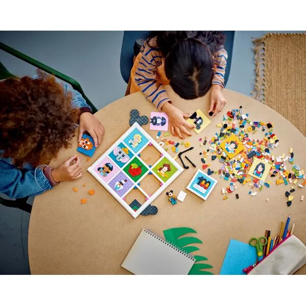 Disney Princess 43221 100 лет иконам анимации Диснея (Фото 4)