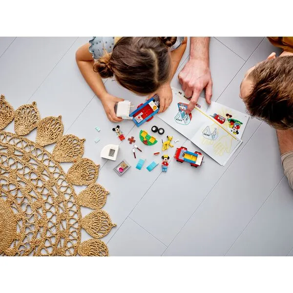 Disney 10777 Поход Микки Мауса и Минни Маус (Фото 4)