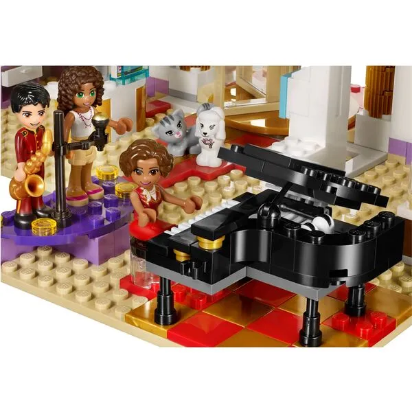 Friends 41101 Гранд-отель в Хартлейк Сити (Фото 3)