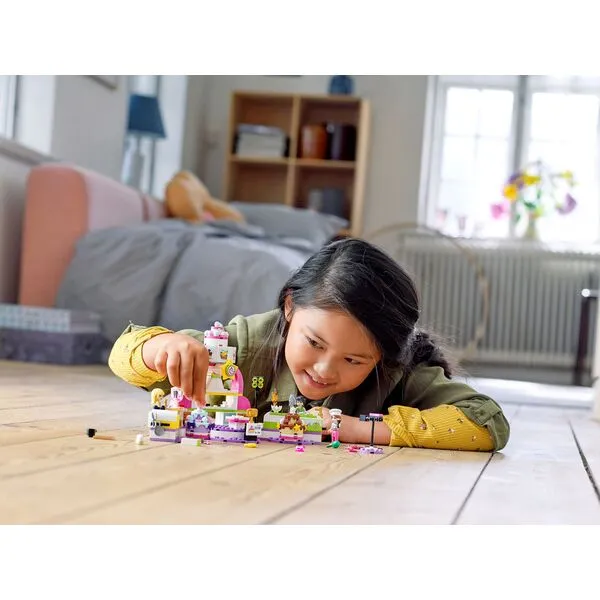 Friends 41393 Соревнование кондитеров (Фото 3)