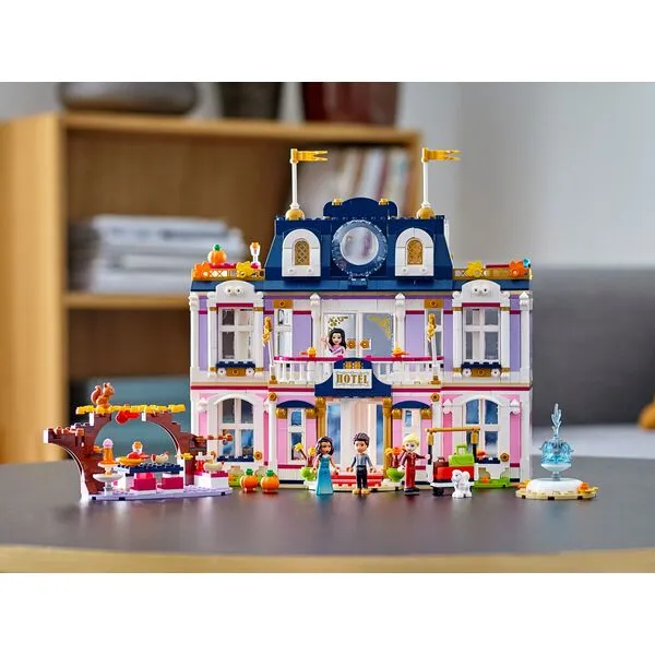 Friends 41684 Гранд-отель Хартлейк Сити (Фото 5)