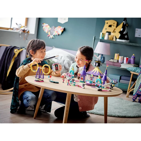 Friends 41685 Американские горки на Волшебной ярмарке (Фото 25)