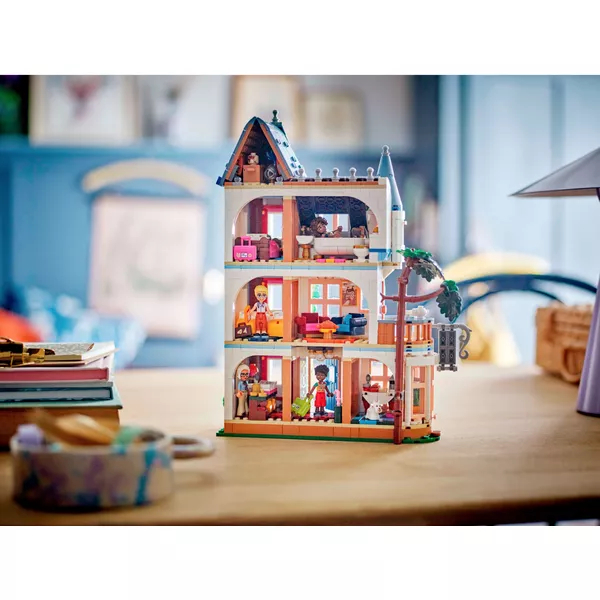 Friends 42638 Отель в виде замка (Фото 8)