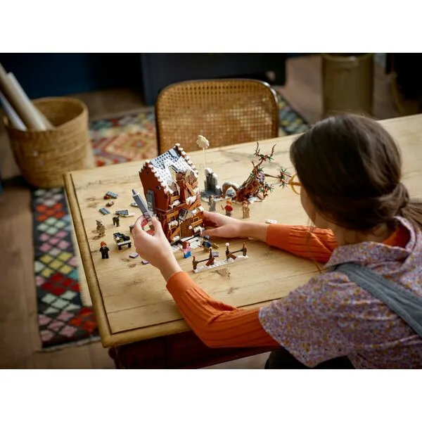 Harry Potter 76407 Визжащая хижина и гремучая ива (Фото 3)