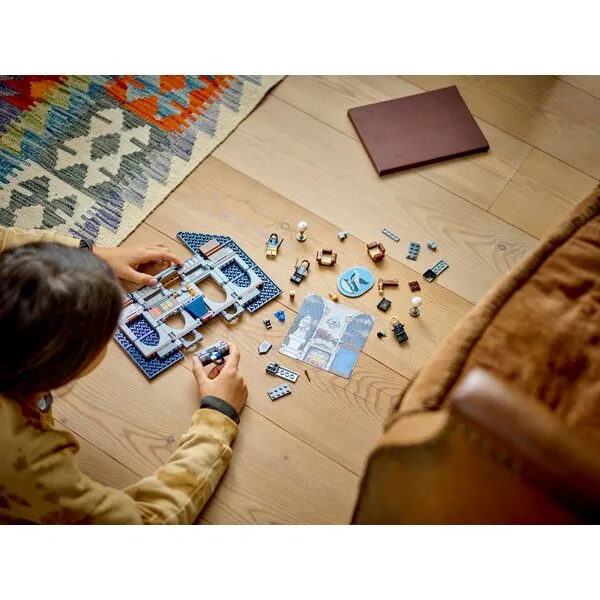 Harry Potter 76411 Знамя факультета Когтевран (Фото 4)