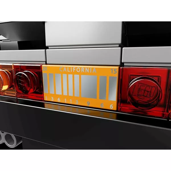 Ideas 21103 Машина времени DeLorean (Фото 8)