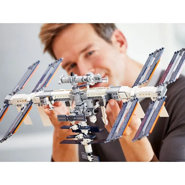 Ideas 21321 Международная Космическая Станция (Фото 3)