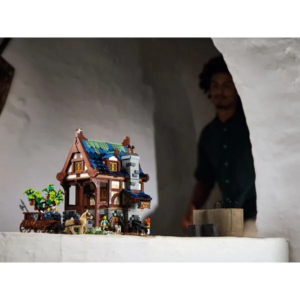 Ideas 21325 Средневековая кузница (Фото 6)