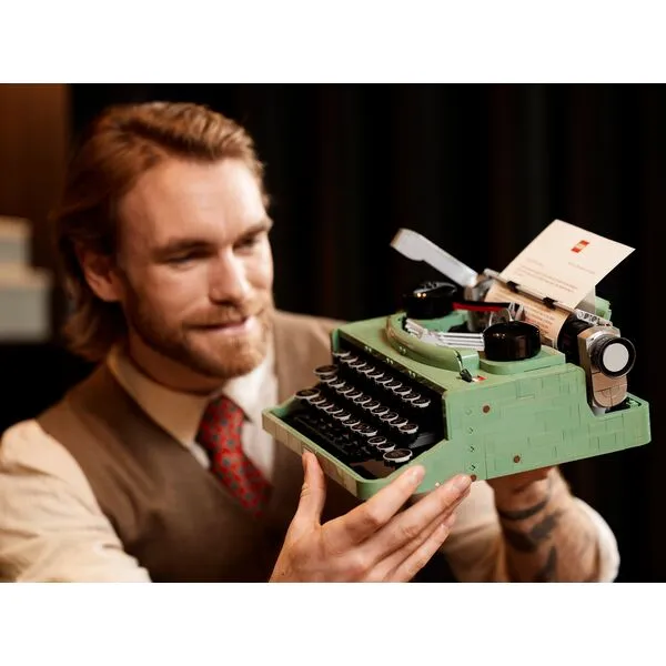 Ideas 21327 Печатная машинка (Фото 6)