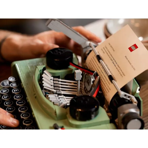 Ideas 21327 Печатная машинка (Фото 11)