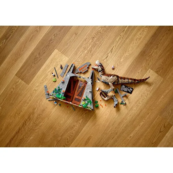 Jurassic World 75936 Ярость Ти-Рекса (Фото 4)