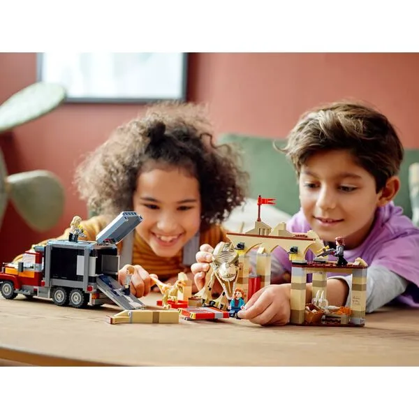 Jurassic World 76948 Побег атроцираптора и тираннозавра (Фото 3)