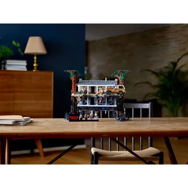 Коллекционные наборы 75810 Очень странные дела (Фото 4)