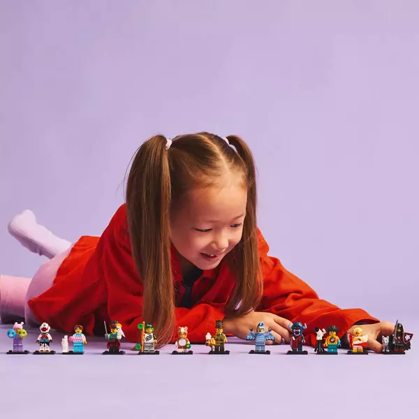 Minifigures 71048-11 Любитель кошек (Фото 7)