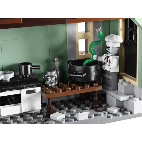 Monster Fighters 10228 Дом с привидениями (Фото 2)