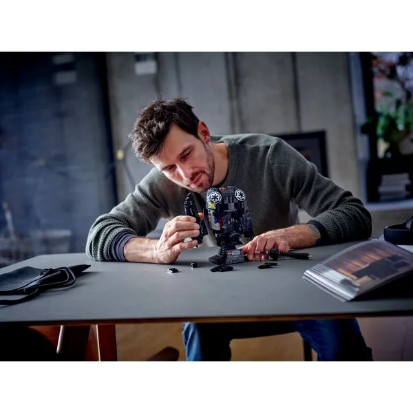 Star Wars 75274 Шлем пилота истребителя СИД (Фото 4)