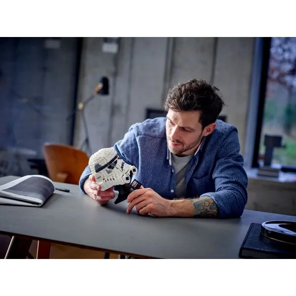 Star Wars 75276 Шлем штурмовика (Фото 4)