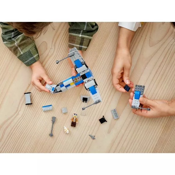 Star Wars 75297 Истребитель Сопротивления типа X (Фото 10)