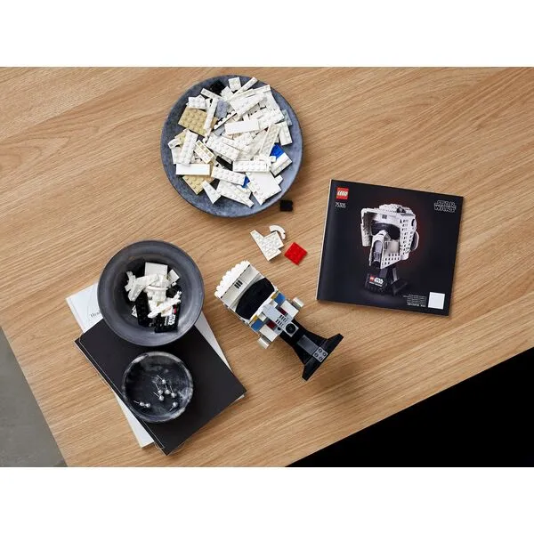 Star Wars 75305 Шлем пехотинца-разведчика (Фото 14)