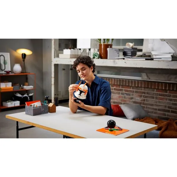 Star Wars 75350 Шлем командира клонов Коди (Фото 3)