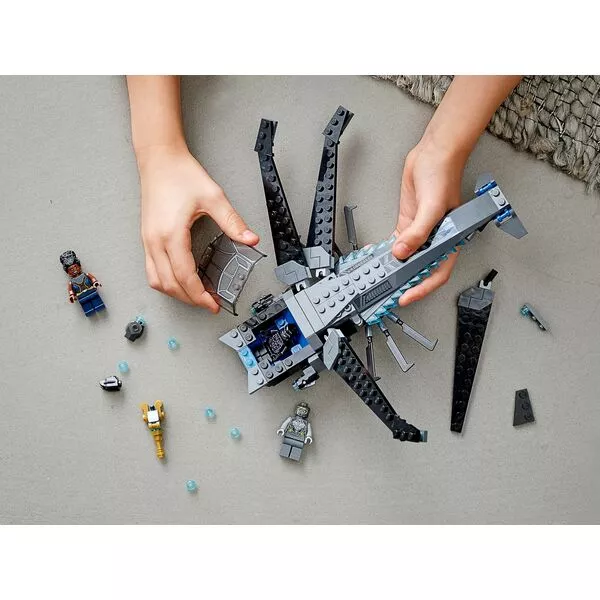 Super Heroes 76186 Корабль Чёрной Пантеры «Дракон» (Фото 4)