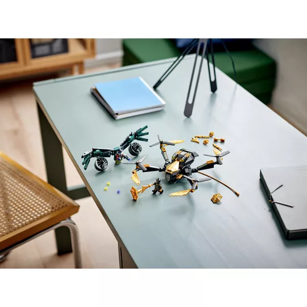 Super Heroes 76195 Дуэль дронов Человека-Паука (Фото 5)