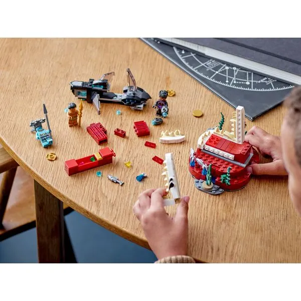 Super Heroes 76213 Тронный зал короля Нэмора (Фото 5)