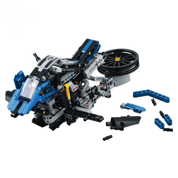 Technic 42063 Приключения на BMW R 1200 GS (Фото 7)