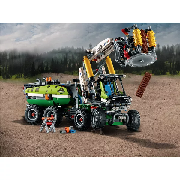 Technic 42080 Лесозаготовительная машина (Фото 7)