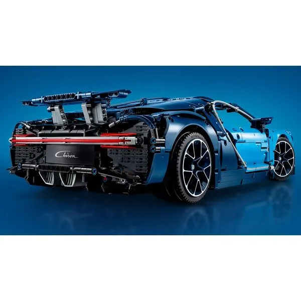 Technic 42083 Бугатти Широн (Фото 10)