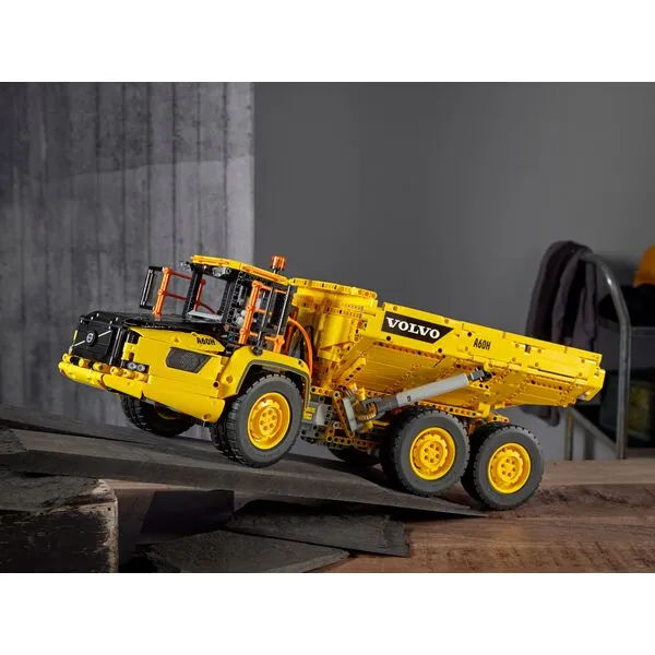 Technic 42114 Самосвал Volvo 6х6 (Фото 6)