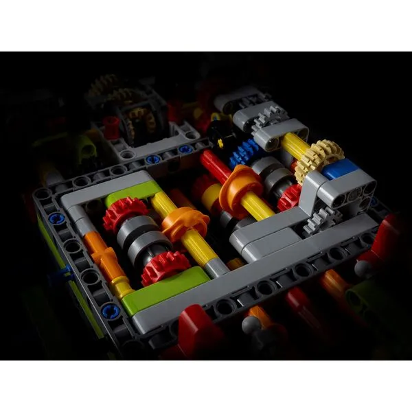 Technic 42115 Lamborghini Sian FKP 37 (Фото 11)