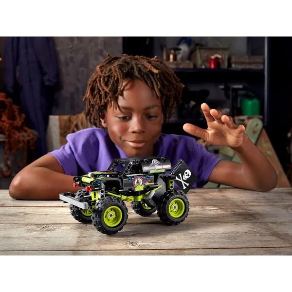 Technic 42118 Monster Jam Grave Digger (Фото 3)