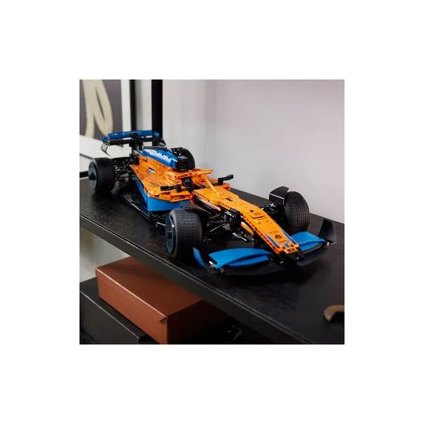Technic 42141 Гоночный автомобиль McLaren Formula 1 (Фото 6)