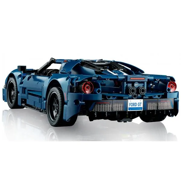Technic 42154 Ford GT 2022 (Фото 12)