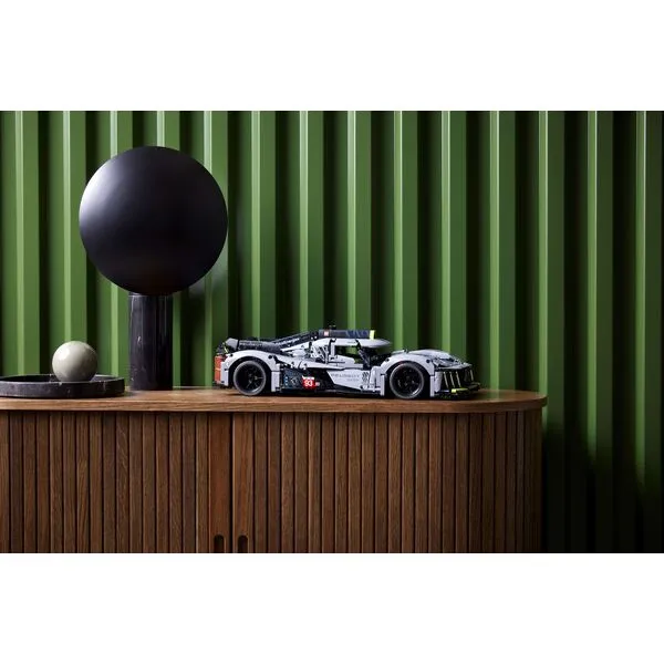 Technic 42156 Гибридный гиперкар PEUGEOT 9X8 24H Le Mans (Фото 5)