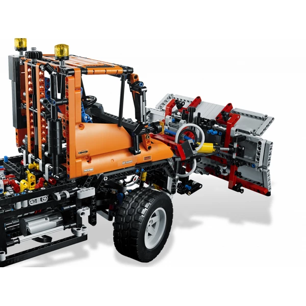 Technic 8110 Унимог U400 (Фото 6)