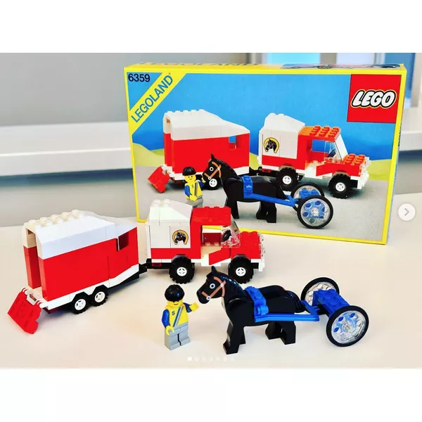 Town 6359 Прицеп для перевозки лошадей (Фото 2)