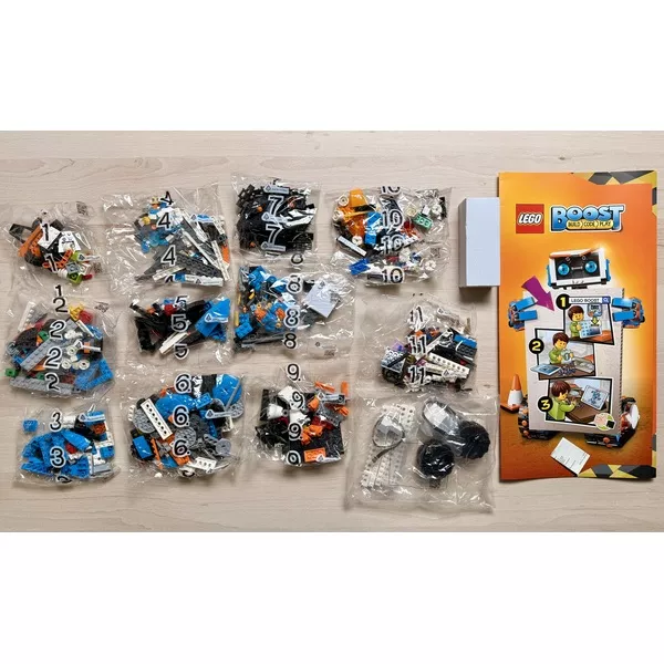 Уцененные наборы 17101-404-1 Набор для конструирования и программирования (Фото 2)