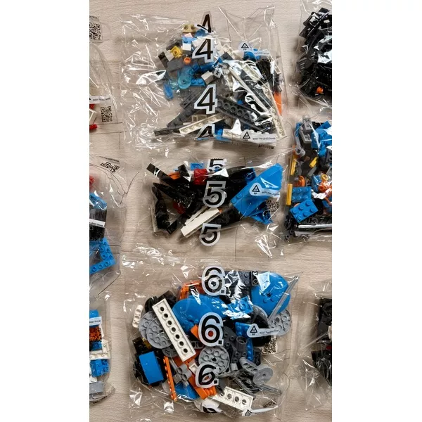 Уцененные наборы 17101-404-1 Набор для конструирования и программирования (Фото 4)