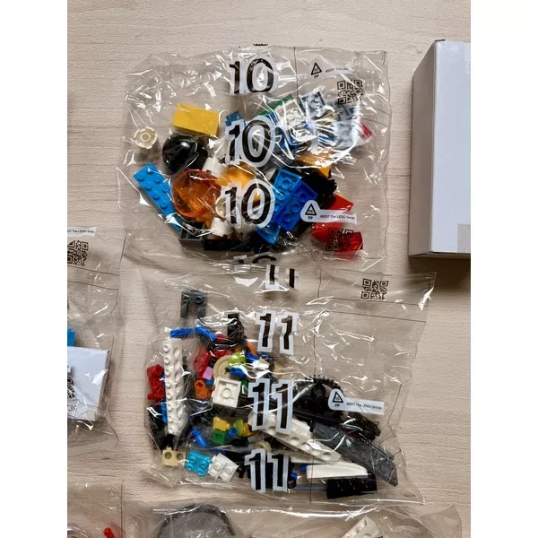 Уцененные наборы 17101-404-2 Набор для конструирования и программирования (Фото 7)