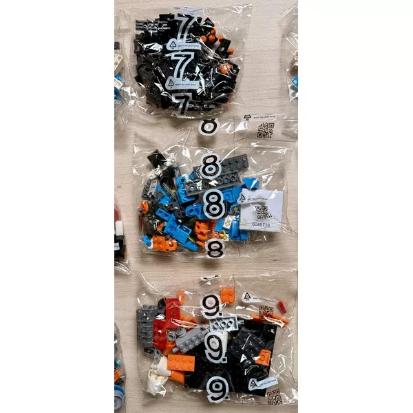 Уцененные наборы 17101-404-2 Набор для конструирования и программирования (Фото 5)