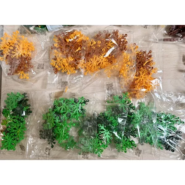 Уцененные наборы 21318-404 Дом на дереве (Фото 8)